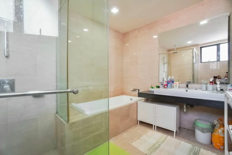 Kondominium untuk Dijual di Infiniti 3 Residences - Alvin Sow - Bathroom - PropertyGuru.com.my