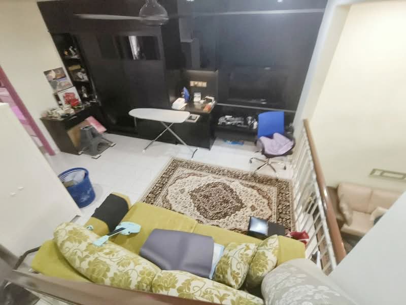 Rumah Teres 2.5-Tingkat untuk Dijual di Taman Puncak Saujana (Kajang) - Aimi Mahirah - Living Room - PropertyGuru.com.my