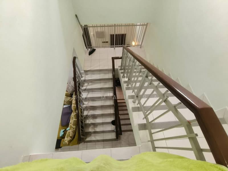 Rumah Teres 2.5-Tingkat untuk Dijual di Taman Puncak Saujana (Kajang) - Aimi Mahirah - Interior - PropertyGuru.com.my