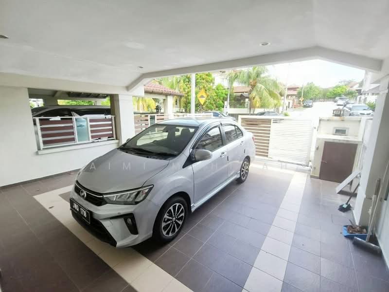 Rumah Teres 2.5-Tingkat untuk Dijual di Taman Puncak Saujana (Kajang) - Aimi Mahirah - Exterior - PropertyGuru.com.my