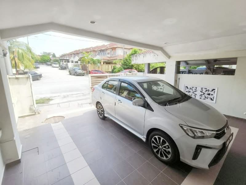 Rumah Teres 2.5-Tingkat untuk Dijual di Taman Puncak Saujana (Kajang) - Aimi Mahirah - Exterior - PropertyGuru.com.my