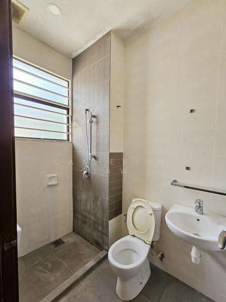 2-storey Terraced House for Sale in Bandar Puteri Puchong (Puchong) - Catherine Law - Bathroom - PropertyGuru.com.my