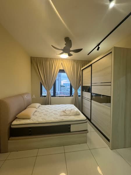 Kediaman Servis untuk Disewa di Parc 3 - Kah Hin Lee - Bedroom - PropertyGuru.com.my
