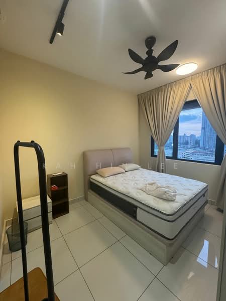 Kediaman Servis untuk Disewa di Parc 3 - Kah Hin Lee - Bedroom - PropertyGuru.com.my
