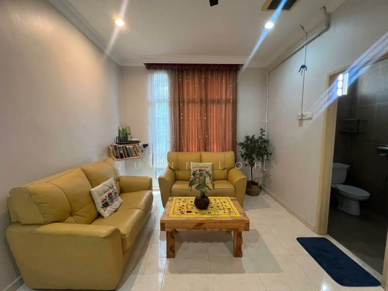 Terraced House for Rent in Taman Seri juru (Juru) - Quinn Loh - Living Room - PropertyGuru.com.my