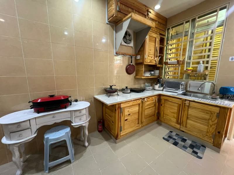 Terraced House for Rent in Taman Seri juru (Juru) - Quinn Loh - Kitchen - PropertyGuru.com.my