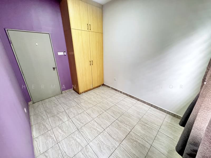 Pangsapuri untuk Disewa di Vesta View - Herman Sazwan Nor Rahim - Bedroom - PropertyGuru.com.my