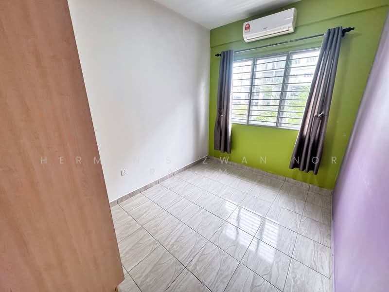Pangsapuri untuk Disewa di Vesta View - Herman Sazwan Nor Rahim - Bedroom - PropertyGuru.com.my