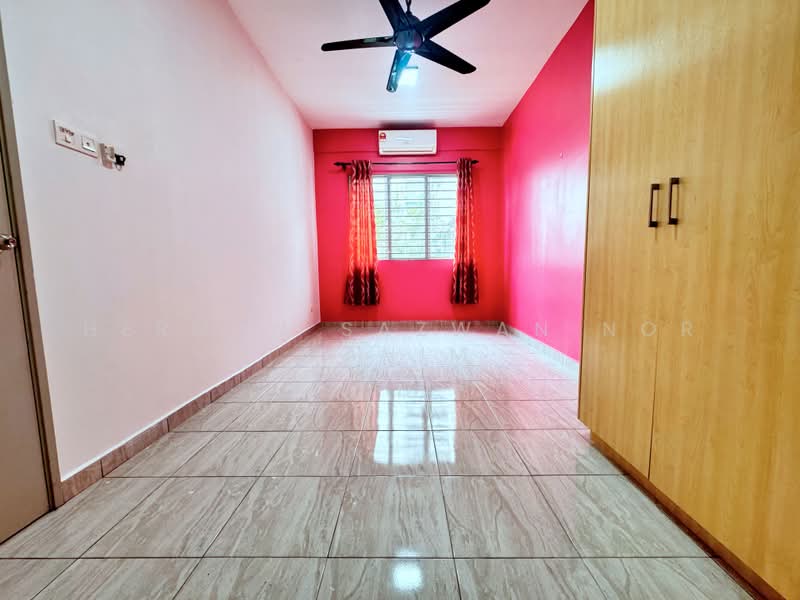 Pangsapuri untuk Disewa di Vesta View - Herman Sazwan Nor Rahim - Bedroom - PropertyGuru.com.my