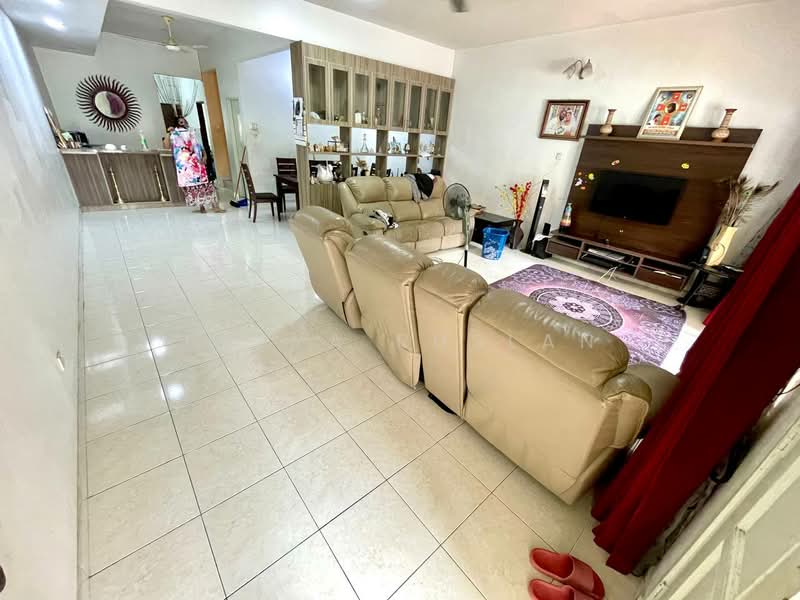 Rumah Teres 2-Tingkat untuk Dijual di Bandar Nusaputra (Puchong) - Tasya Ruslan - PropertyGuru.com.my