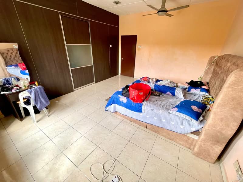 Rumah Teres 2-Tingkat untuk Dijual di Bandar Nusaputra (Puchong) - Tasya Ruslan - PropertyGuru.com.my
