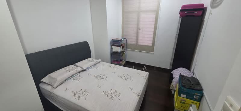 Kediaman Servis untuk Dijual di Subang Olives Residence - John Lai - Bedroom - PropertyGuru.com.my