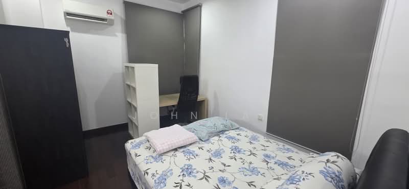 Kediaman Servis untuk Dijual di Subang Olives Residence - John Lai - Bedroom - PropertyGuru.com.my