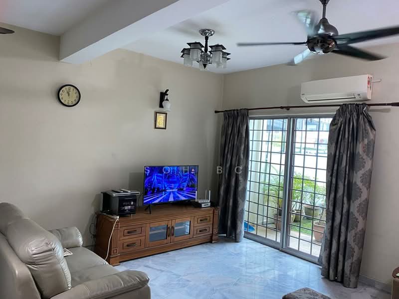 2-storey Terraced House for Sale in Subang Jaya (Selangor) - Soh BC - Living Room - PropertyGuru.com.my