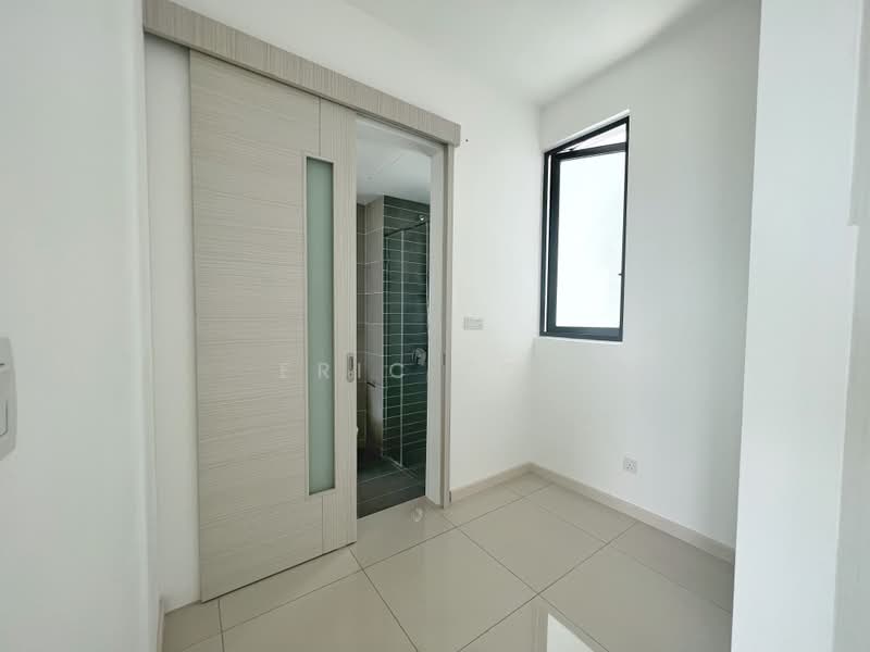 Service Residence for Sale at The M @ Medini Macrolink - Eric Foo - Bathroom - PropertyGuru.com.my