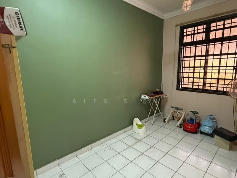 1.5-storey Terraced House for Rent in Taman Pelangi Indah (Ulu Tiram) - Alex Sieh - PropertyGuru.com.my