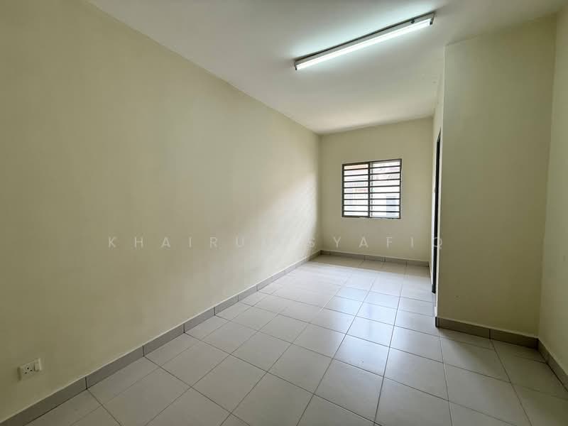 Terraced House for Sale in Aman Putri (Sungai Buloh) - Khairul Syafiq - Interior - PropertyGuru.com.my