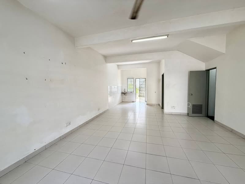 Terraced House for Sale in Aman Putri (Sungai Buloh) - Khairul Syafiq - Interior - PropertyGuru.com.my
