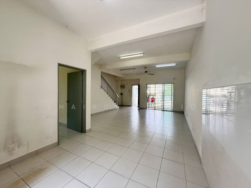 Terraced House for Sale in Aman Putri (Sungai Buloh) - Khairul Syafiq - Interior - PropertyGuru.com.my