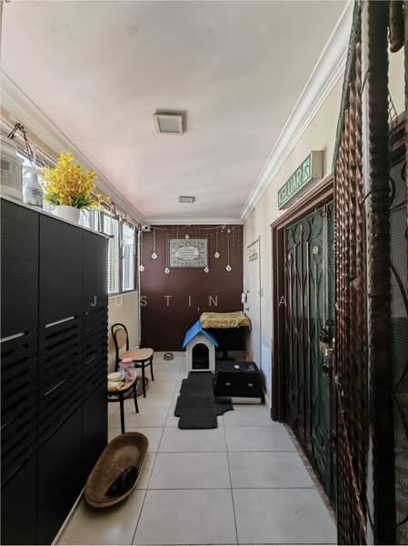 Kondominium untuk Dijual di Sri Suajaya Condominium - Justin Lai - Corridor - PropertyGuru.com.my