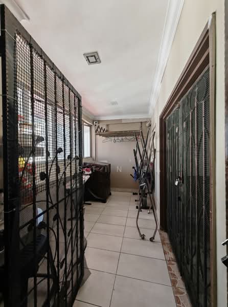 Kondominium untuk Dijual di Sri Suajaya Condominium - Justin Lai - Corridor - PropertyGuru.com.my