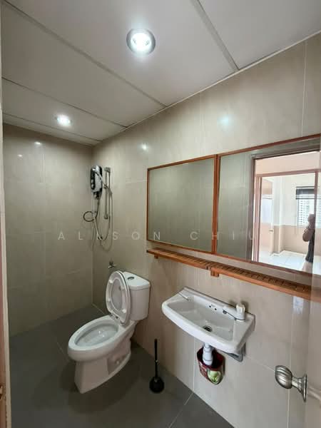 Condominium for Sale at Menara Menjalara - Alison Chiu - Bathroom - PropertyGuru.com.my