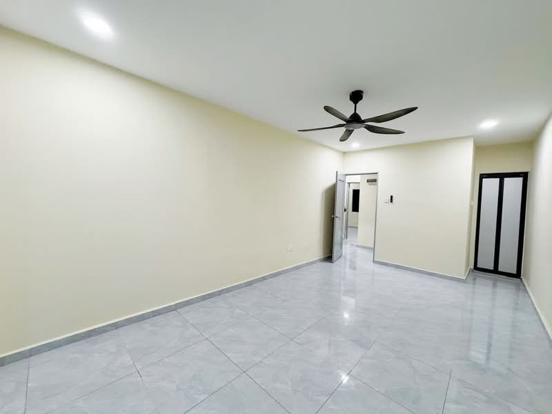 Rumah Teres 2-Tingkat untuk Dijual di Taman Pelangi (Johor Bahru) - Bess Wong - PropertyGuru.com.my