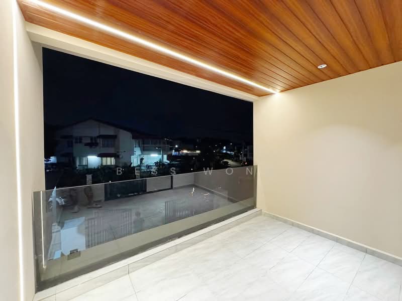 Rumah Teres 2-Tingkat untuk Dijual di Taman Pelangi (Johor Bahru) - Bess Wong - PropertyGuru.com.my