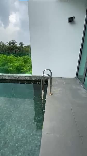 Rumah Berkembar untuk Dijual di Bandar Nusaputra (Puchong) - Jason Ng - Pool - PropertyGuru.com.my