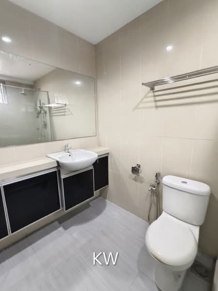 Rumah Teres untuk Disewa di Kota Kemuning (Shah Alam) - SK Thiam - Bathroom - PropertyGuru.com.my