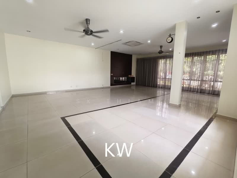 Rumah Teres untuk Disewa di Kota Kemuning (Shah Alam) - SK Thiam - Living Room - PropertyGuru.com.my