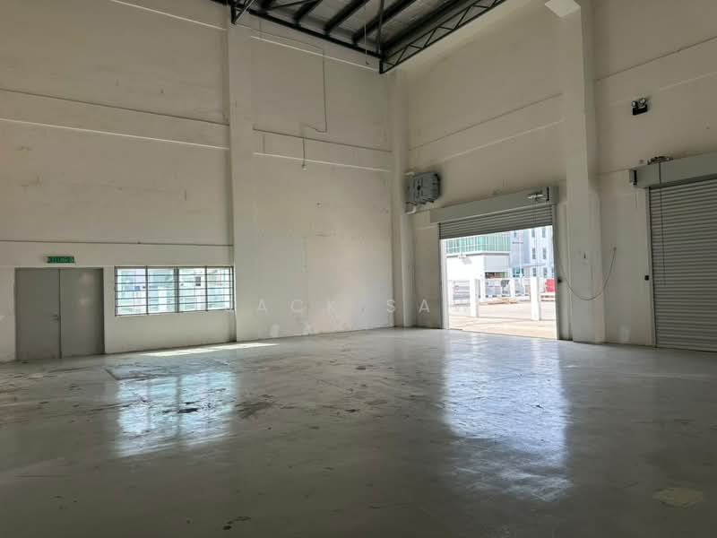 Semi-D Factory for Rent in Kawasan Perindustrian Valdor (Sungai Bakap) - Jack Saw - Interior - PropertyGuru.com.my