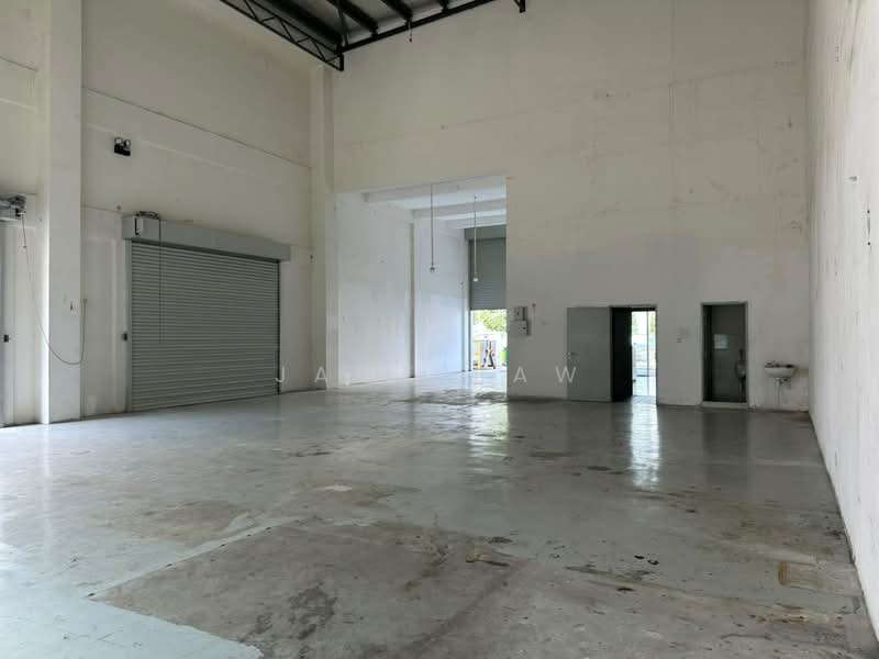 Semi-D Factory for Rent in Kawasan Perindustrian Valdor (Sungai Bakap) - Jack Saw - Interior - PropertyGuru.com.my