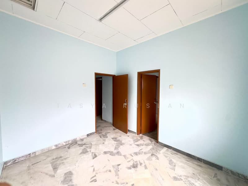 Rumah Teres 2-Tingkat untuk Dijual di Semenyih (Selangor) - Tasya Ruslan - PropertyGuru.com.my