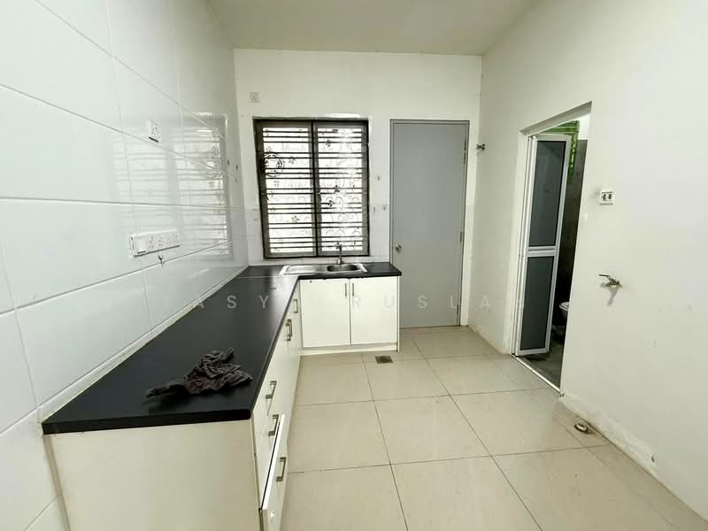 Rumah Teres 2-Tingkat untuk Dijual di Semenyih (Selangor) - Tasya Ruslan - PropertyGuru.com.my