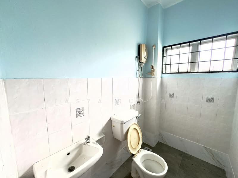 Rumah Teres 2-Tingkat untuk Dijual di Semenyih (Selangor) - Tasya Ruslan - PropertyGuru.com.my