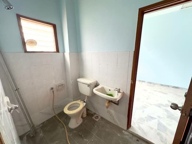 Rumah Teres 2-Tingkat untuk Dijual di Semenyih (Selangor) - Tasya Ruslan - PropertyGuru.com.my