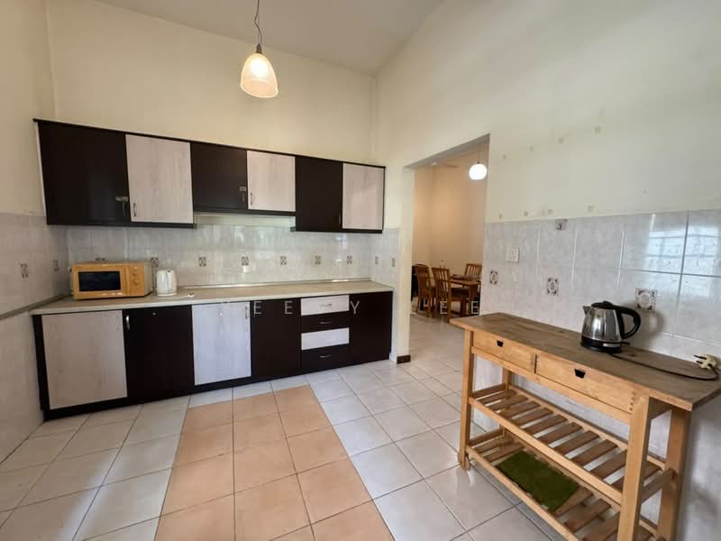 Rumah Bandar untuk Dijual di Petaling Jaya (Selangor) - Yeevy Lee - Kitchen - PropertyGuru.com.my