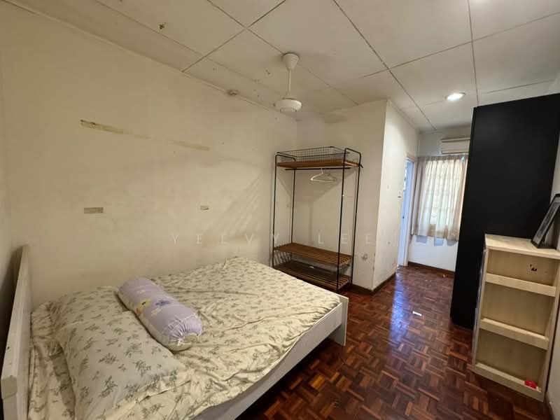 Rumah Bandar untuk Dijual di Petaling Jaya (Selangor) - Yeevy Lee - Bedroom - PropertyGuru.com.my