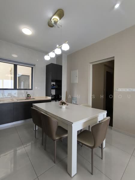 Kondominium untuk Disewa di Bay Laurel @ Country Garden Danga Bay - Wyatt Chan Shoou Tyn - Kitchen - PropertyGuru.com.my