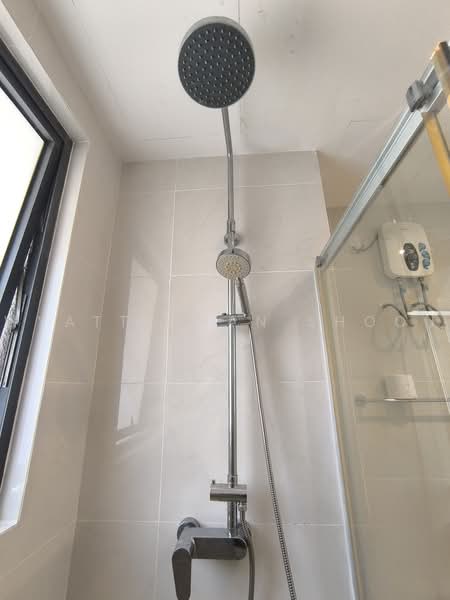 Kondominium untuk Disewa di Bay Laurel @ Country Garden Danga Bay - Wyatt Chan Shoou Tyn - Bathroom - PropertyGuru.com.my