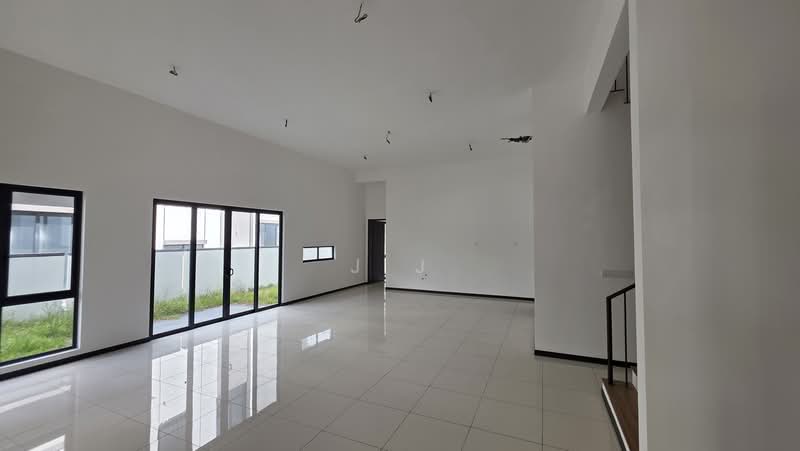 Semi-Detached House for Sale in Telok Panglima Garang (Selangor) - J J - PropertyGuru.com.my