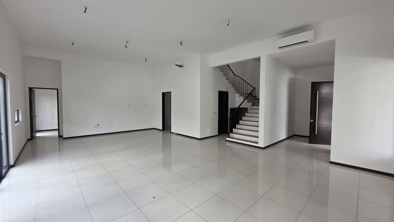 Semi-Detached House for Sale in Telok Panglima Garang (Selangor) - J J - PropertyGuru.com.my