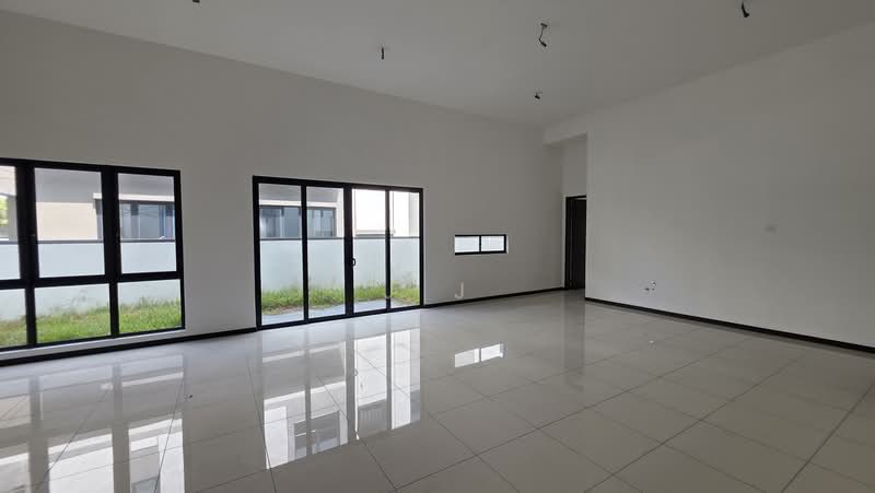 Semi-Detached House for Sale in Telok Panglima Garang (Selangor) - J J - PropertyGuru.com.my
