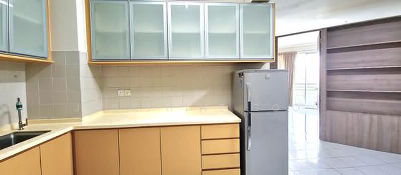 Kondominium untuk Disewa di Riana Green Condominium - Josephine Gooi - Kitchen - PropertyGuru.com.my