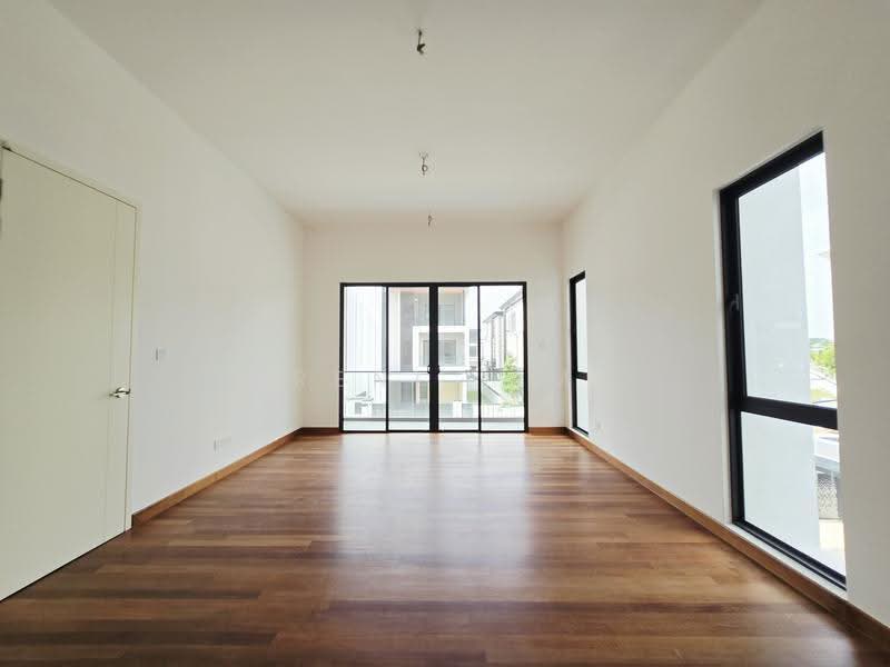 Rumah Berkembar untuk Dijual di Kota Damansara (Selangor) - Reni Lim - PropertyGuru.com.my