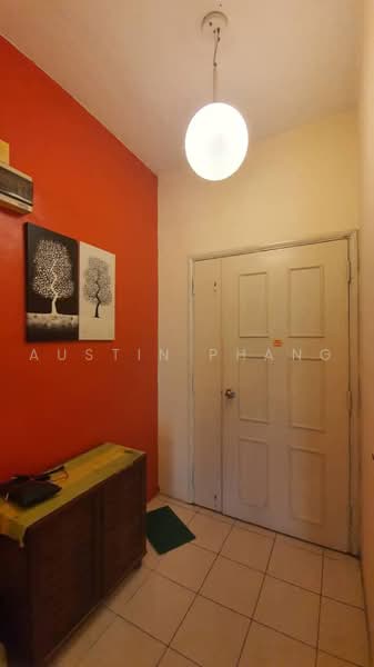 Kondominium untuk Dijual di Medan Putra Condominium - Austin Phang - Entrance - PropertyGuru.com.my