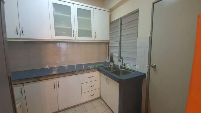 Kondominium untuk Dijual di Medan Putra Condominium - Austin Phang - Kitchen - PropertyGuru.com.my