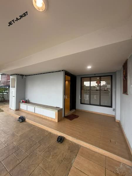 Rumah Teres 2-Tingkat untuk Dijual di Klang (Selangor) - Alwin Lee - Exterior - PropertyGuru.com.my
