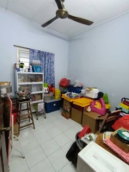 Rumah Teres 1-Tingkat untuk Dijual di Taman Menglembu Timur (Menglembu) - Michelle Cheng - Bedroom - PropertyGuru.com.my